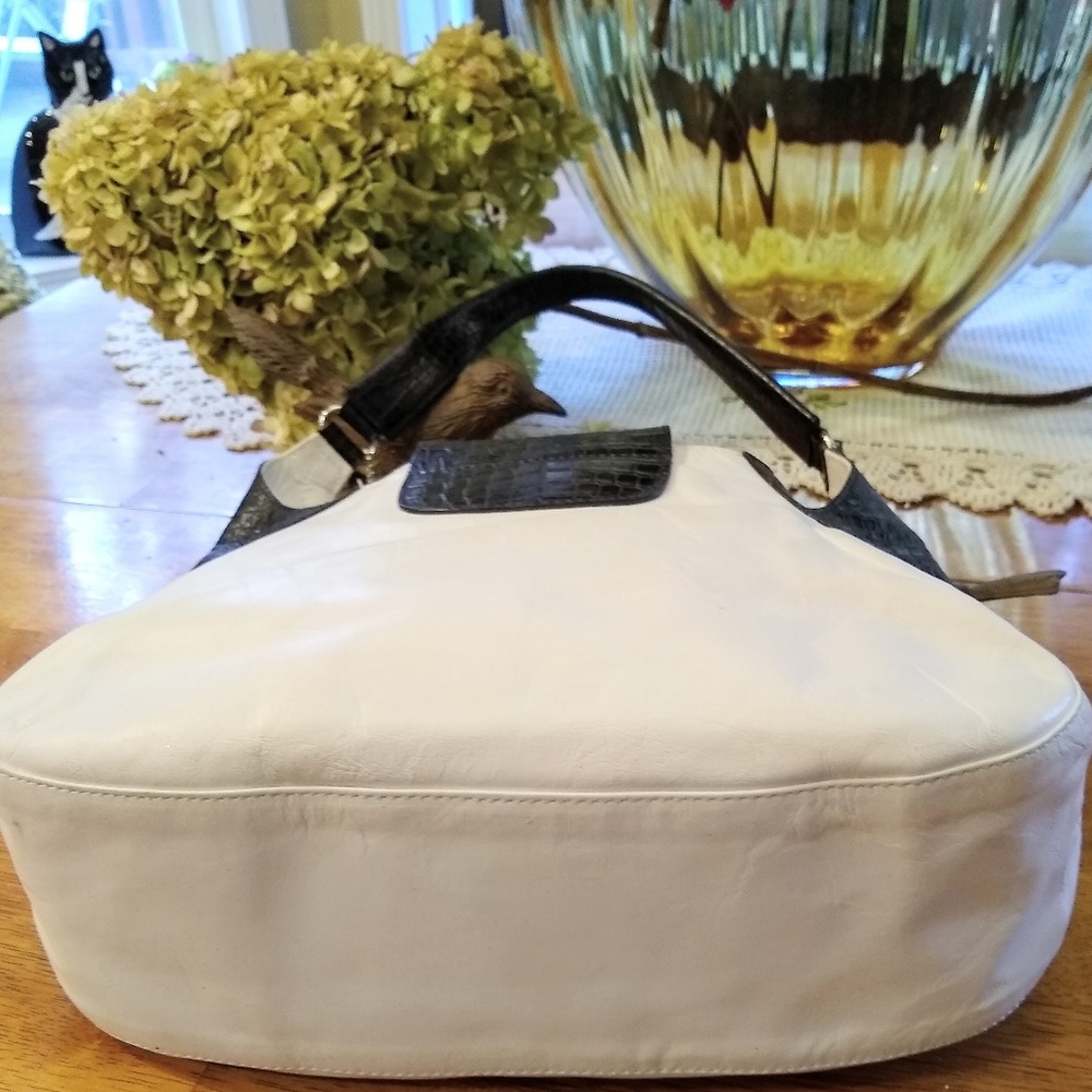 Black and white i santi leather purse - Picture 4 of 4